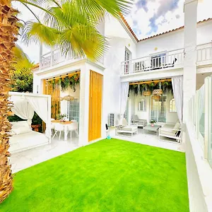 Apartamento Luxury Fanabe With Private Garden, Costa Adeje (Tenerife)